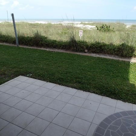 Spanish Main Unit 4- Direct Oceanfront Condo! Какао-Бич Экстерьер фото