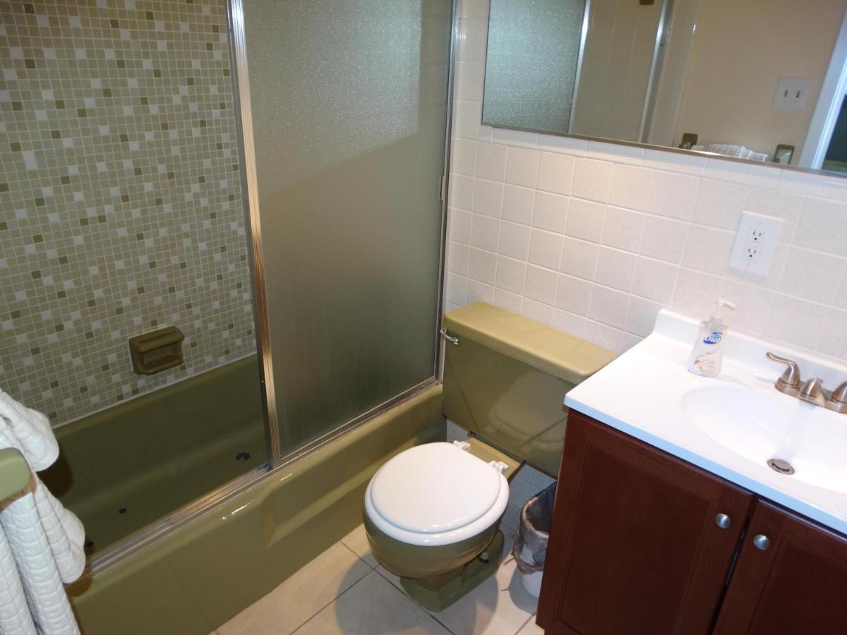 Spanish Main Unit 4- Direct Oceanfront Condo! Какао-Бич Экстерьер фото