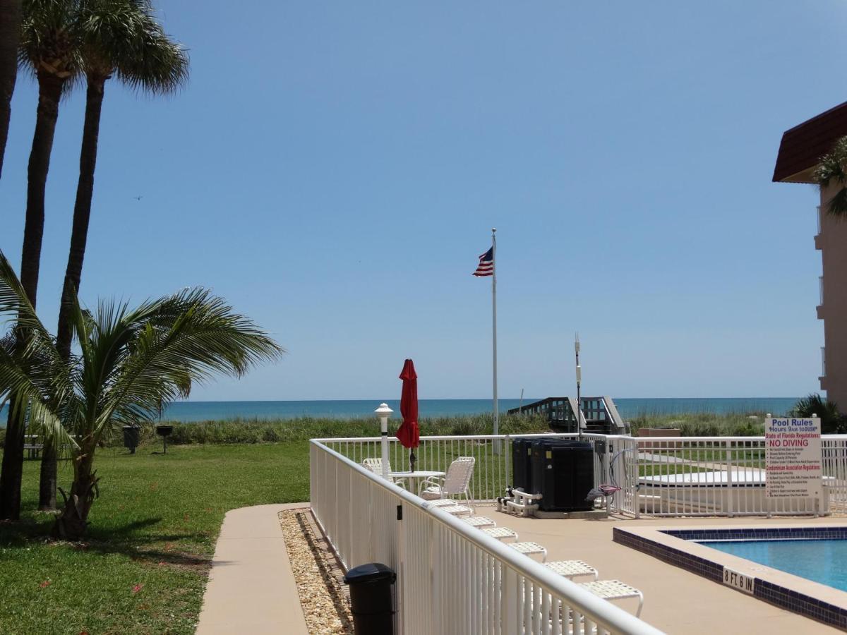 Spanish Main Unit 4- Direct Oceanfront Condo! Какао-Бич Экстерьер фото