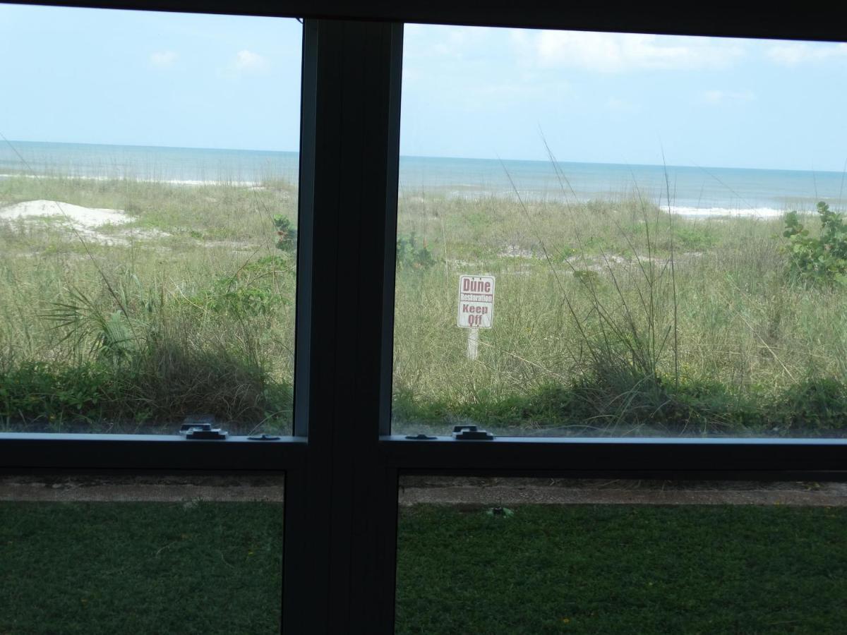 Spanish Main Unit 4- Direct Oceanfront Condo! Какао-Бич Экстерьер фото